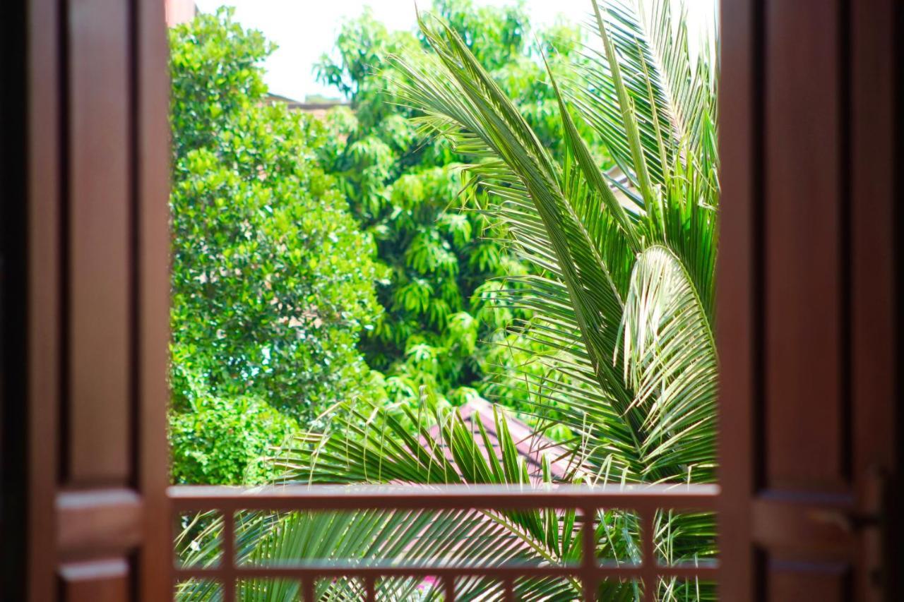 Nomad Guesthouse Kratié Exterior foto
