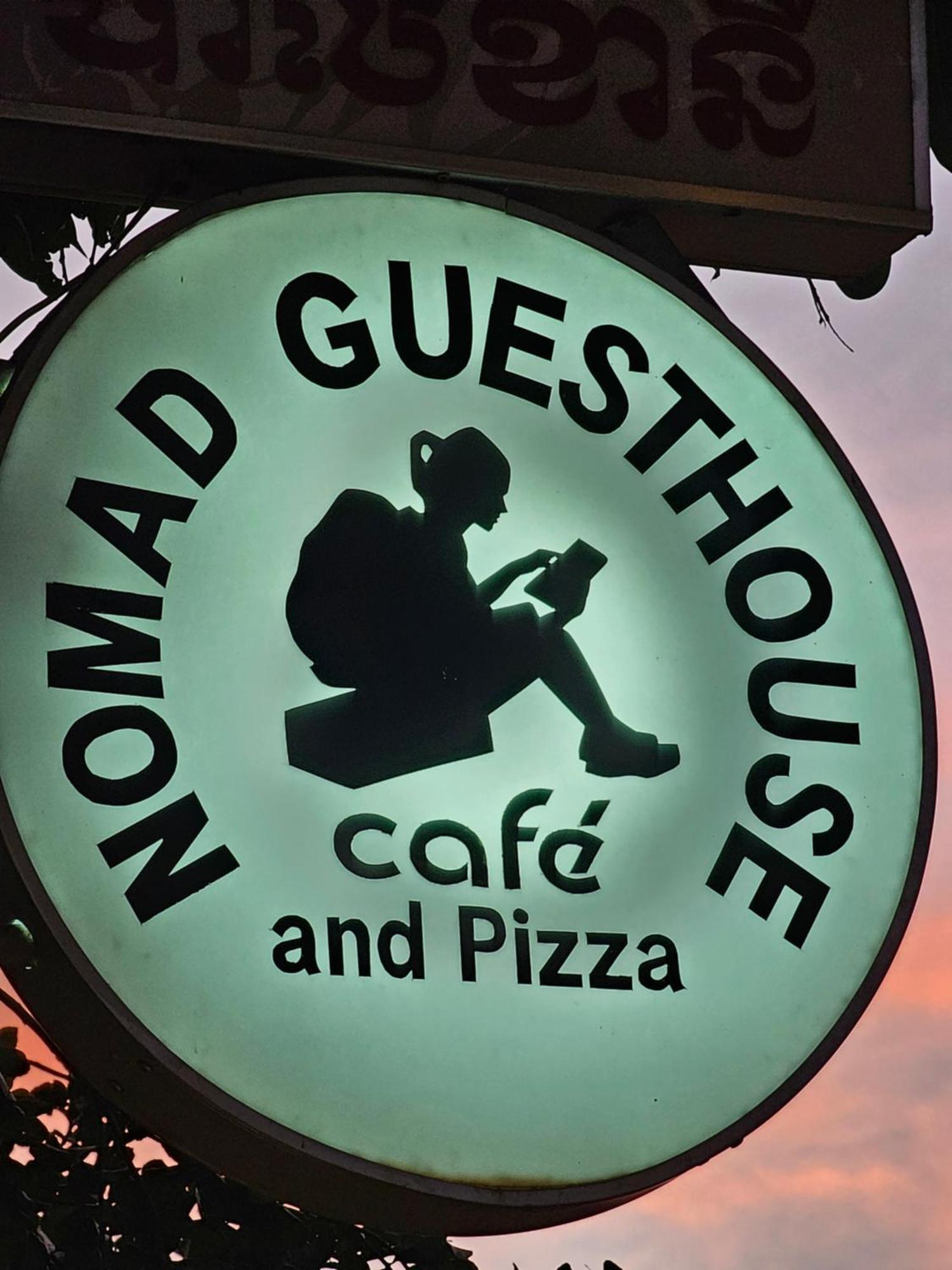Nomad Guesthouse Kratié Exterior foto